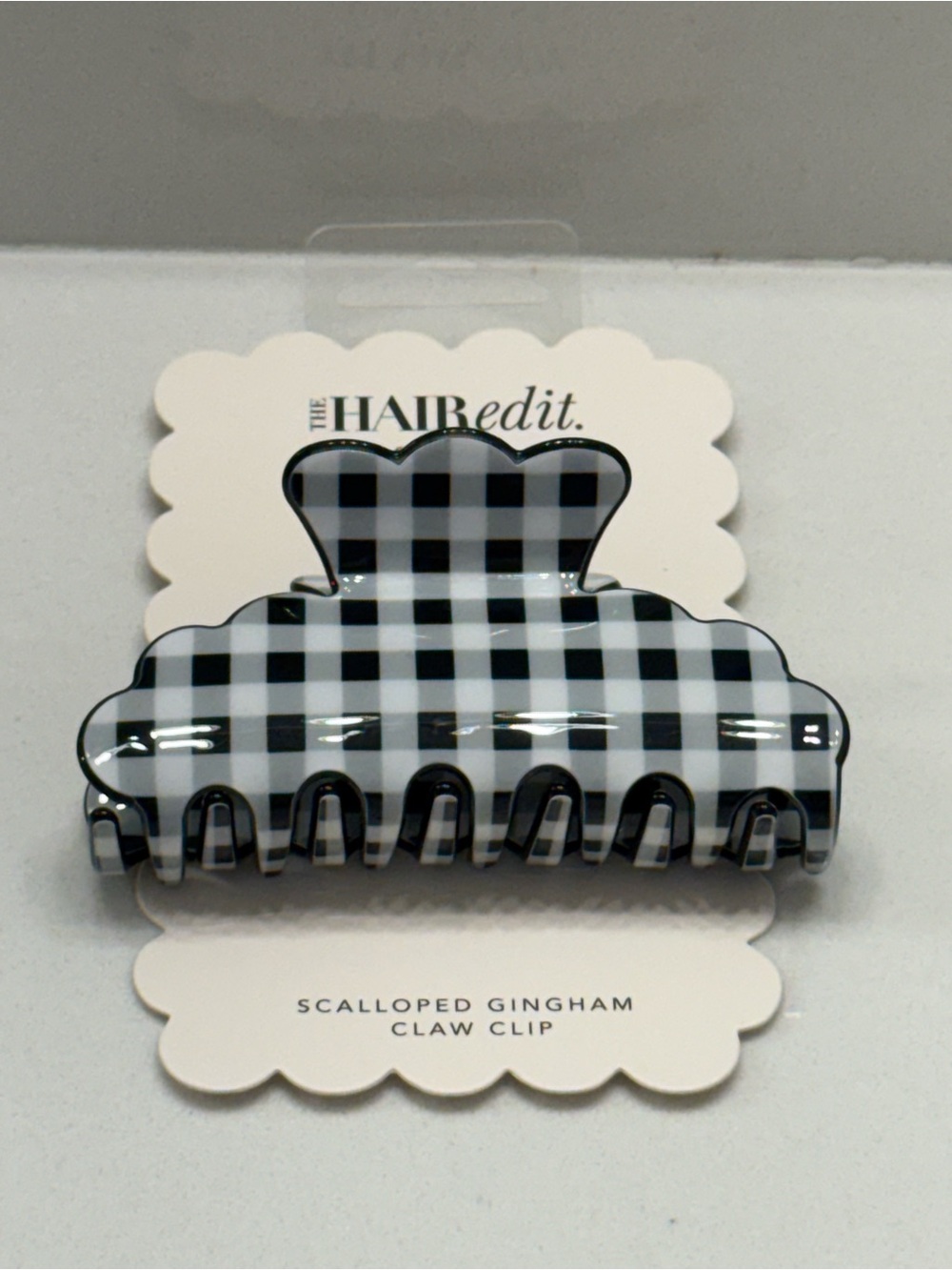 The HAIRedit Scalloped Gingham Claw Clip — Black and White NWT